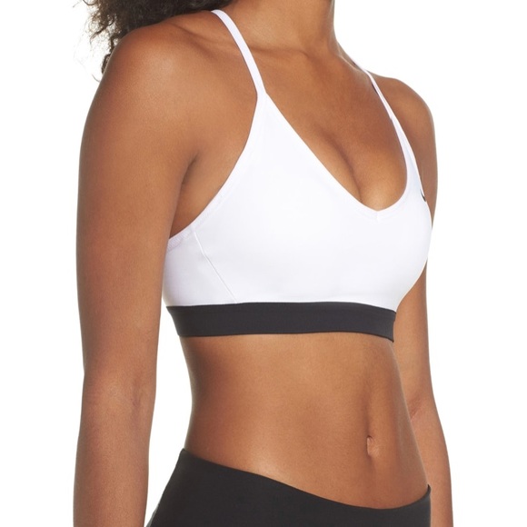 NIKE NWT Indy Sports Bra - Picture 4 of 8